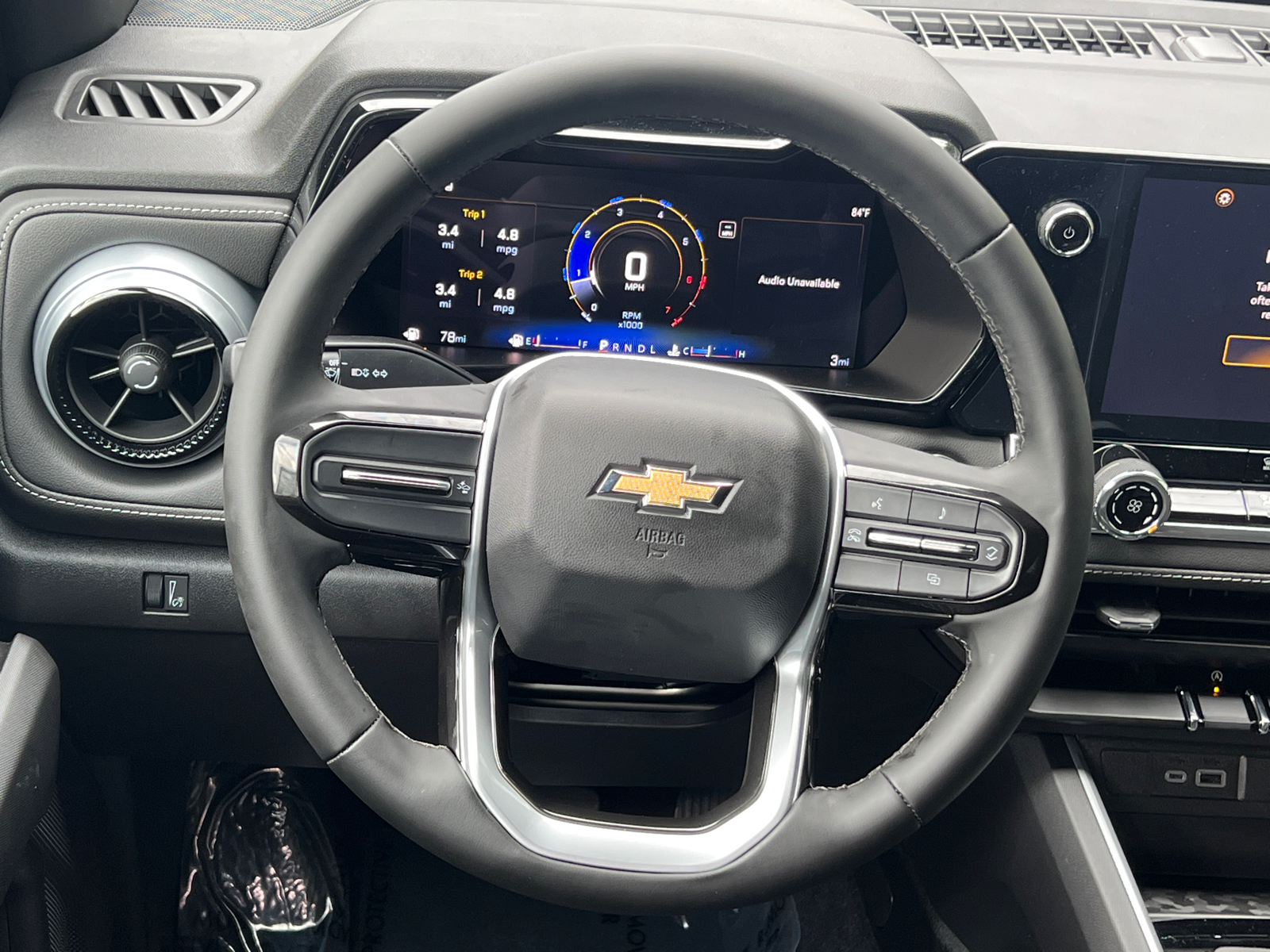 2024 Chevrolet Colorado LT 16