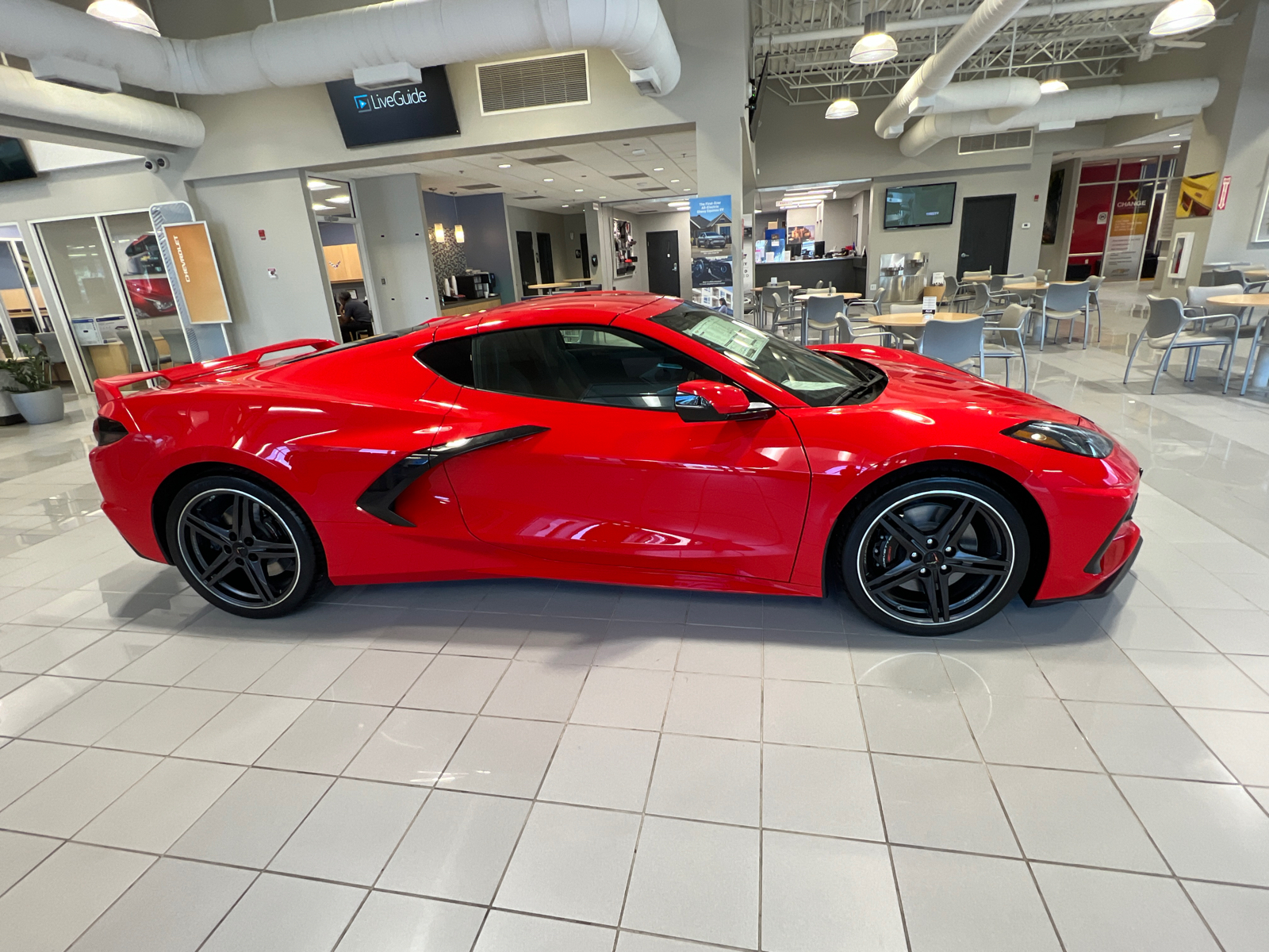 2024 Chevrolet Corvette Stingray 4