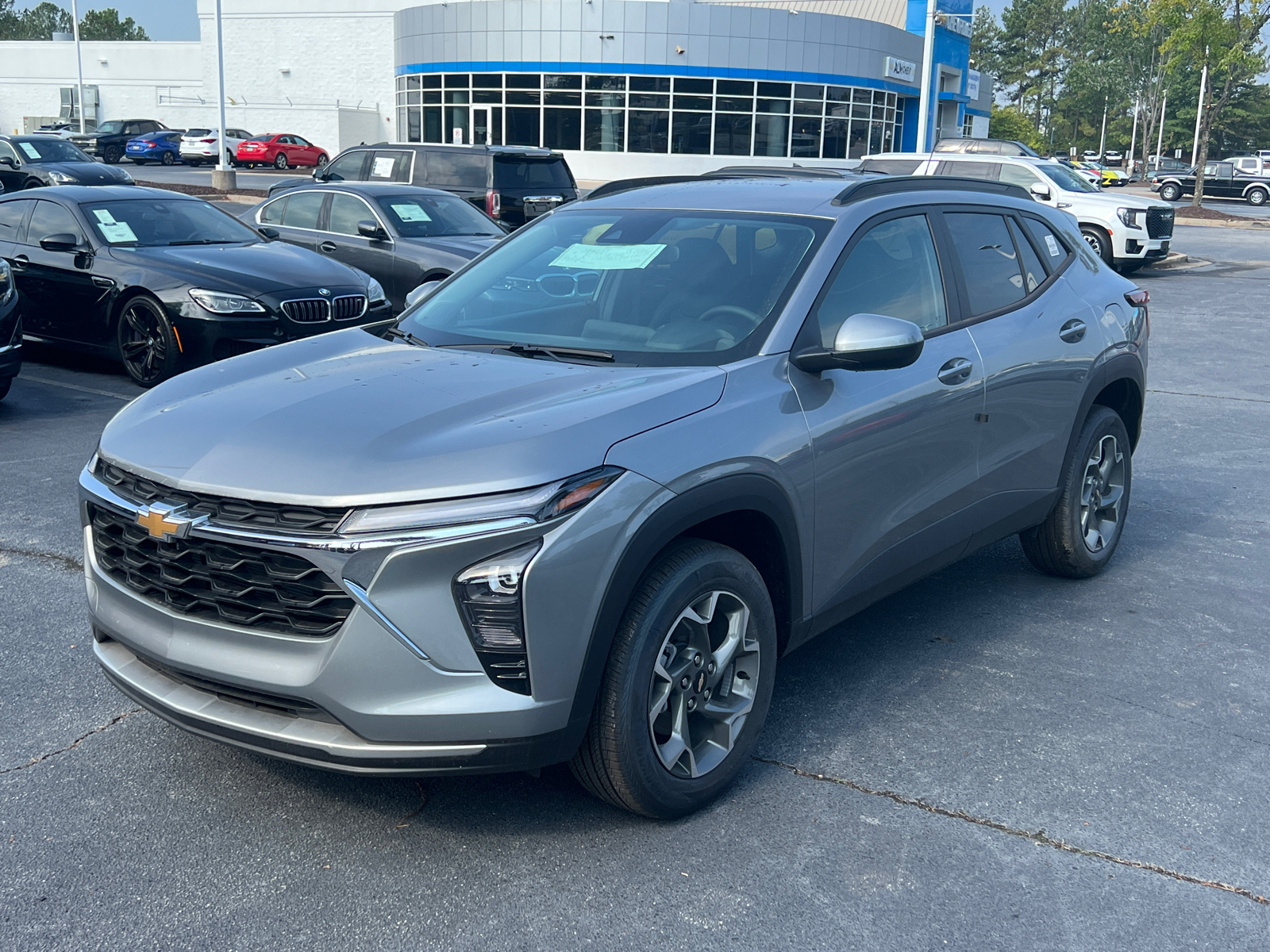 2024 Chevrolet Trax LT 1