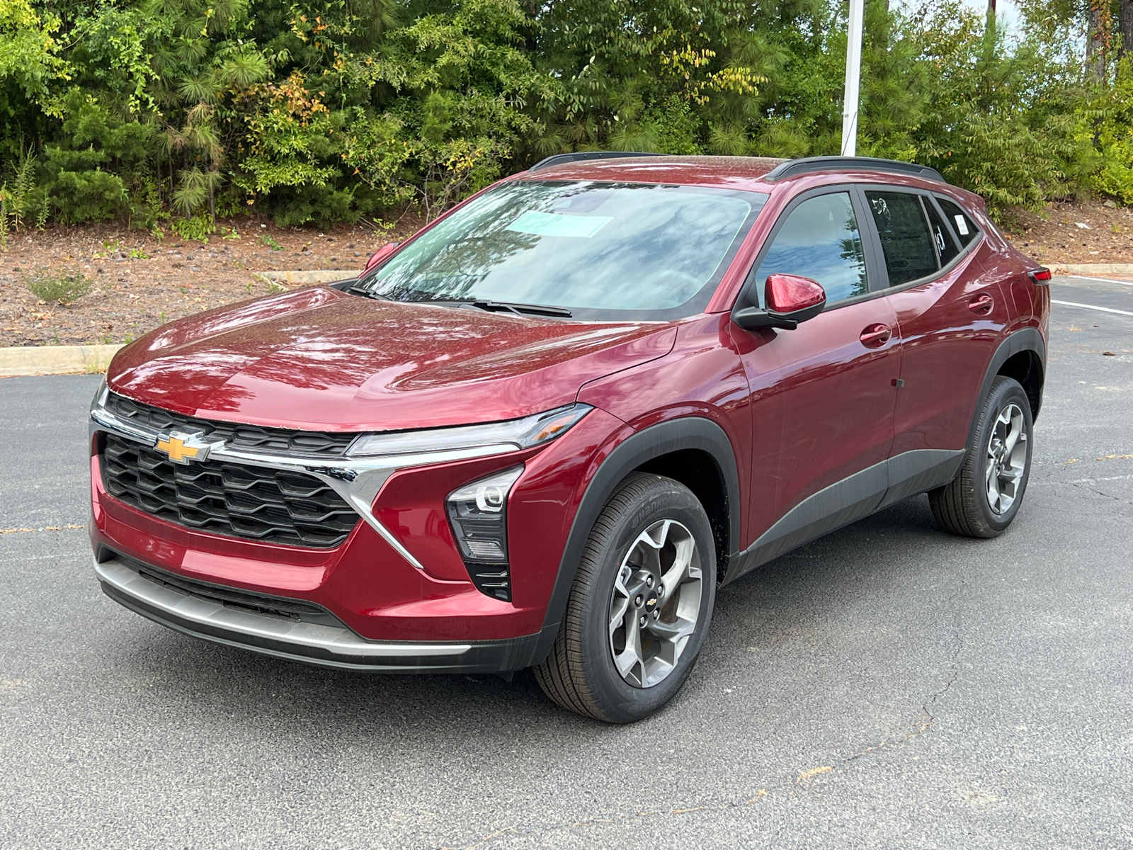 2024 Chevrolet Trax LT 1