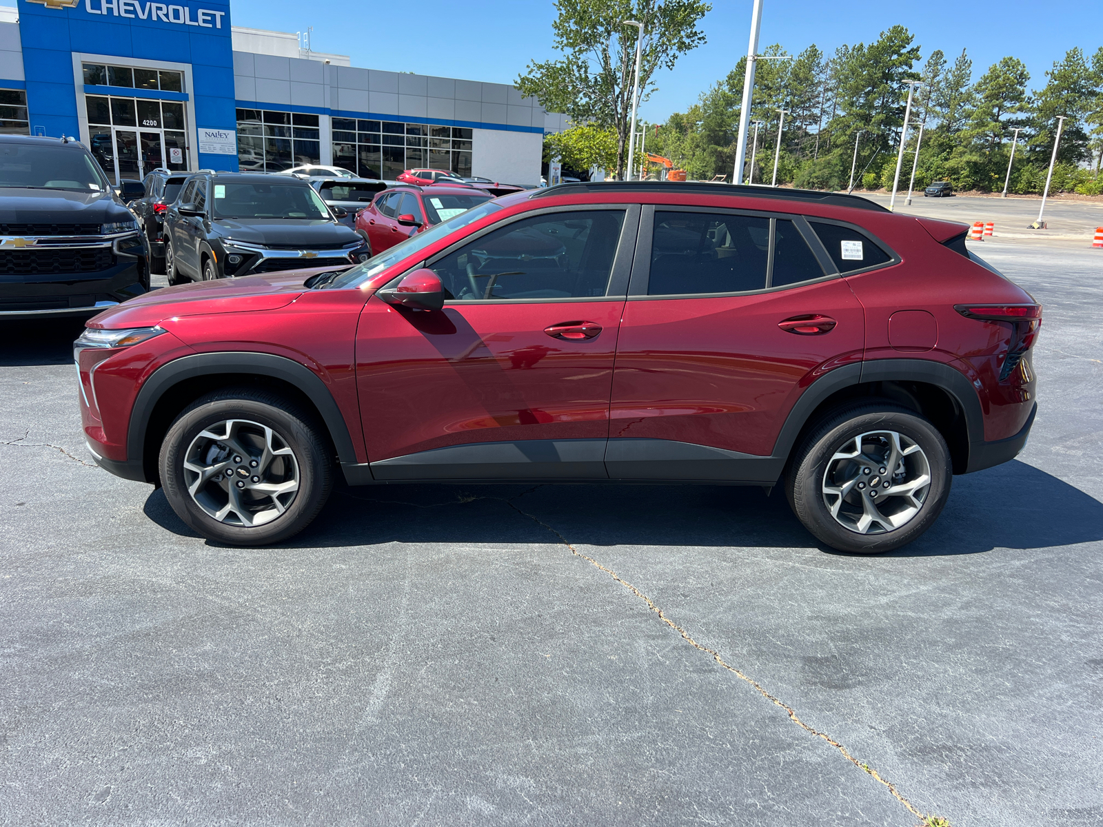 2024 Chevrolet Trax LT 8