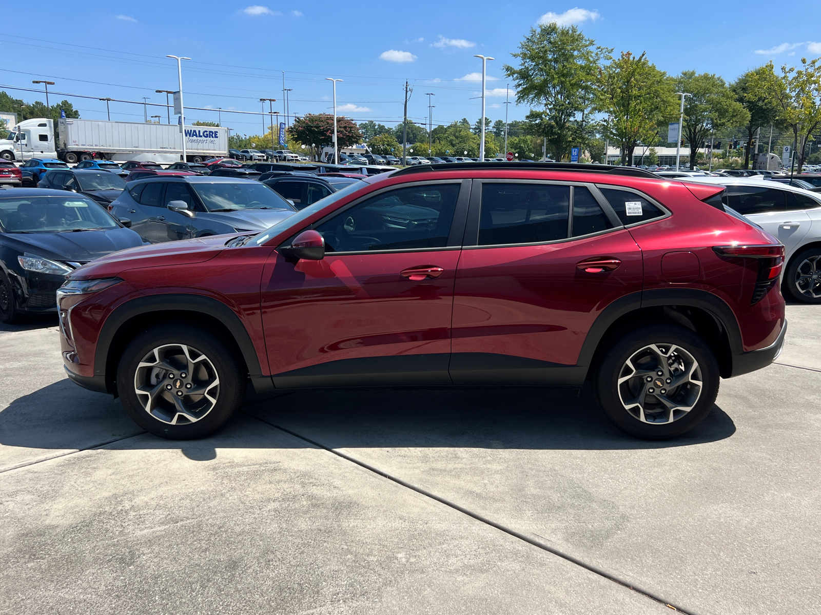 2024 Chevrolet Trax LT 8