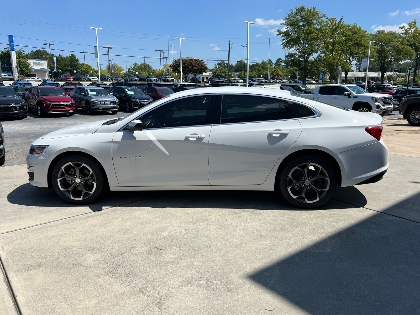 2024 Chevrolet Malibu LT 8