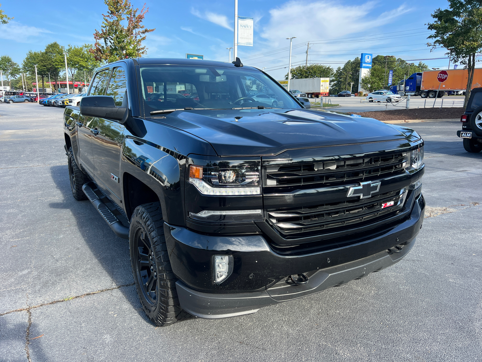 2017 Chevrolet Silverado 1500 LTZ 3