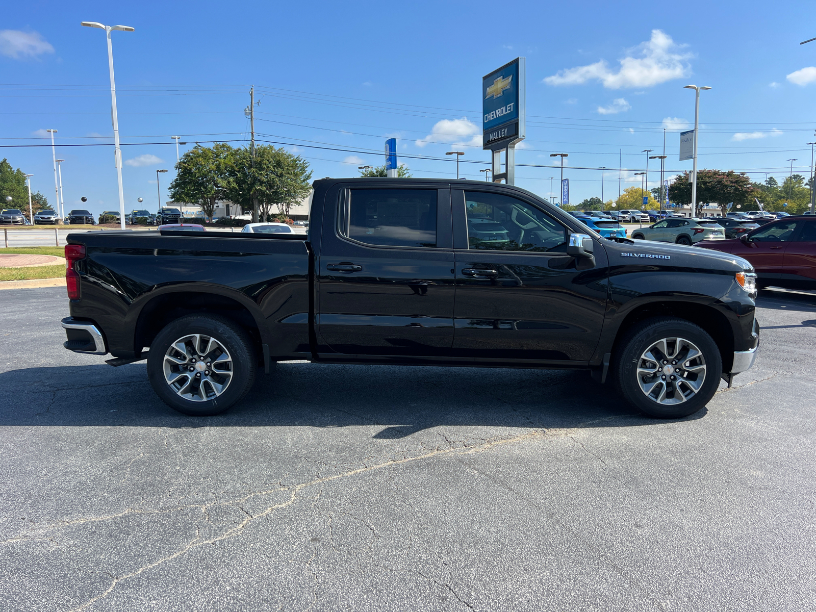 2024 Chevrolet Silverado 1500 LT 4