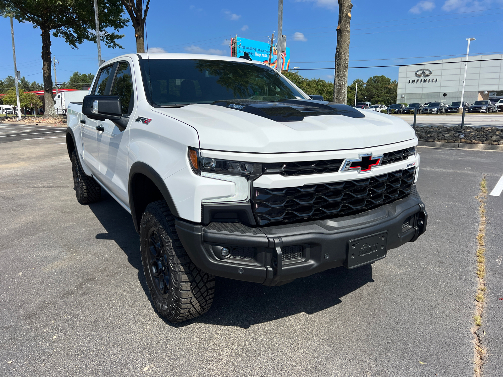 2024 Chevrolet Silverado 1500 ZR2 3