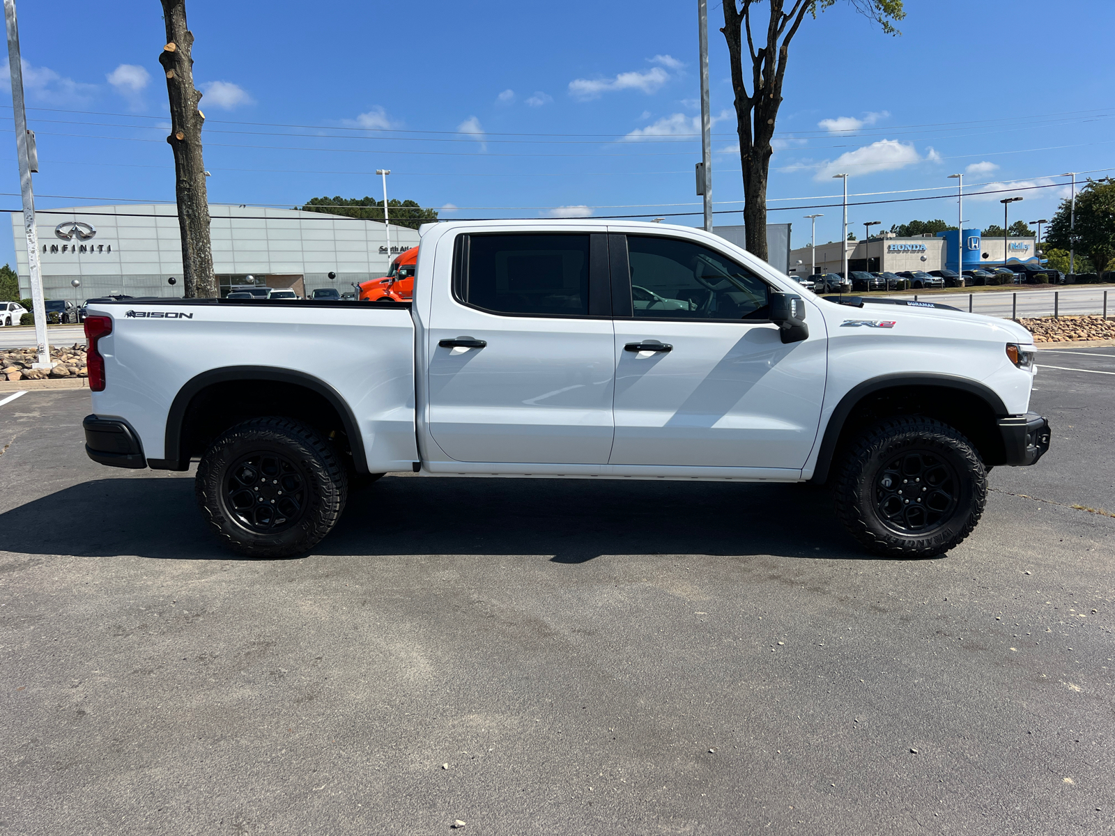 2024 Chevrolet Silverado 1500 ZR2 4