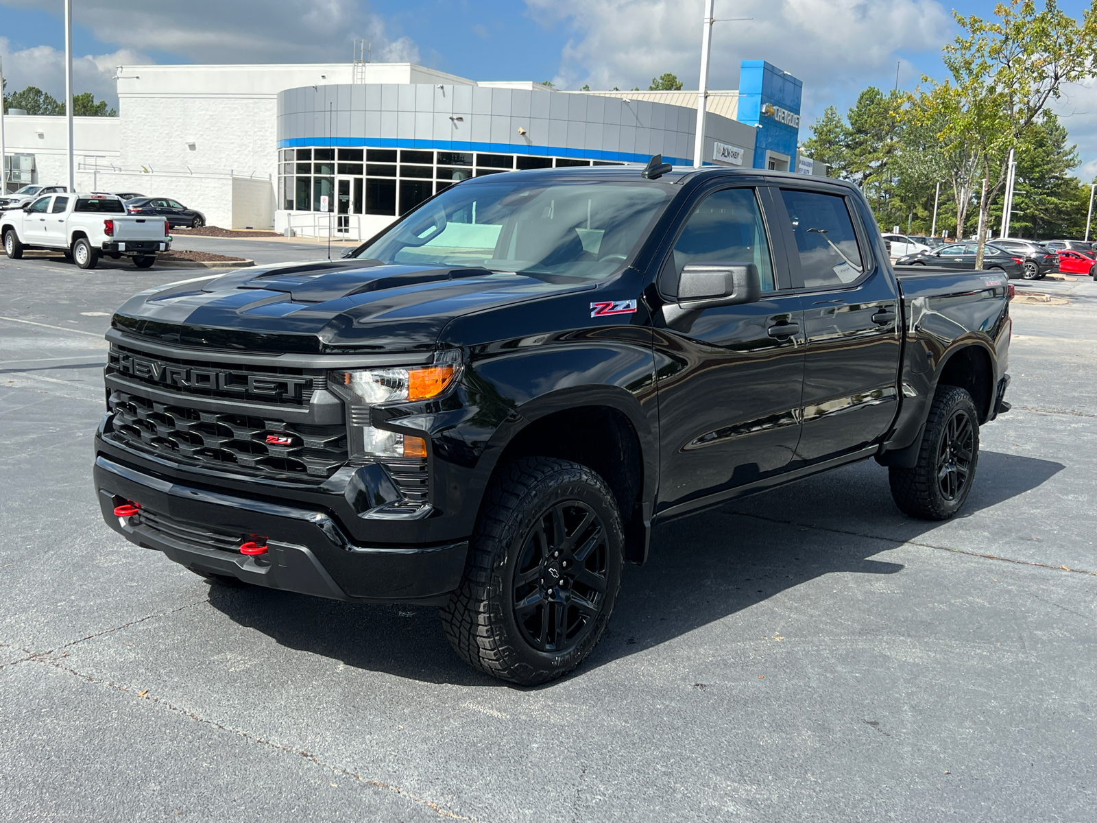 2024 Chevrolet Silverado 1500 Custom Trail Boss 1