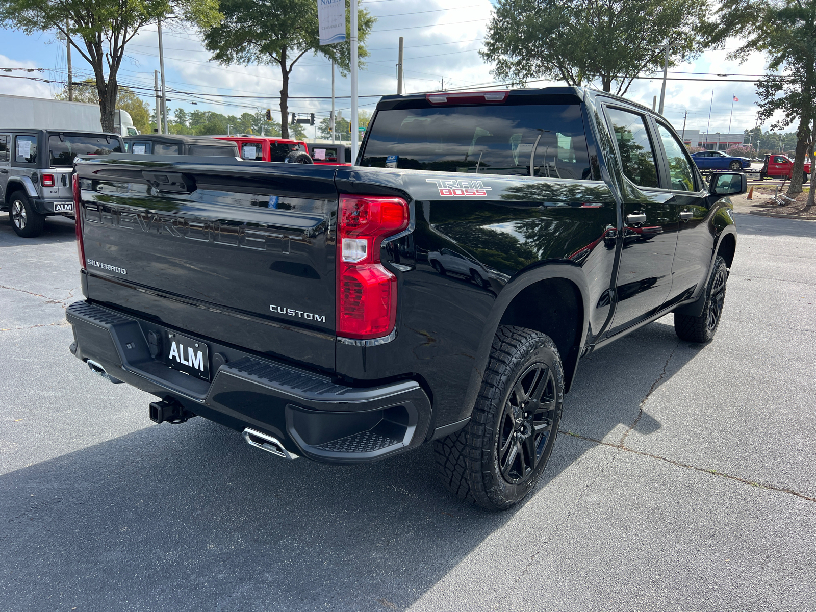 2024 Chevrolet Silverado 1500 Custom Trail Boss 5