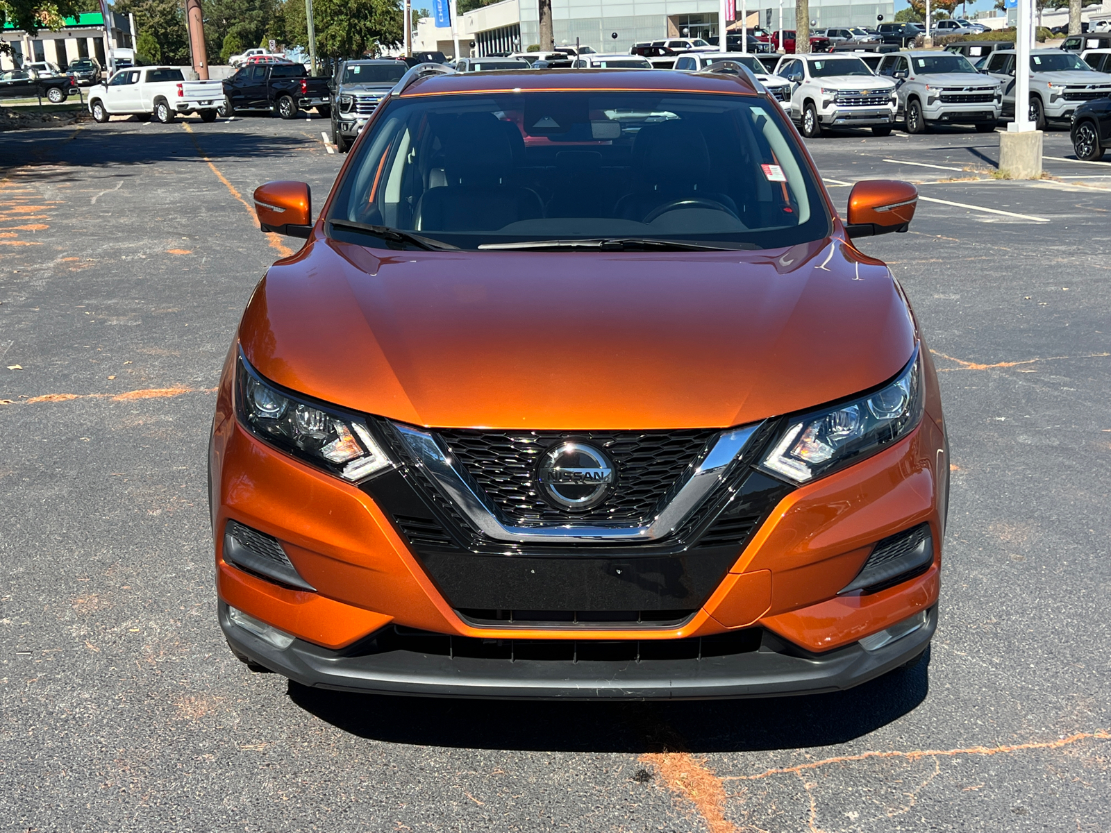 2022 Nissan Rogue Sport SV 2