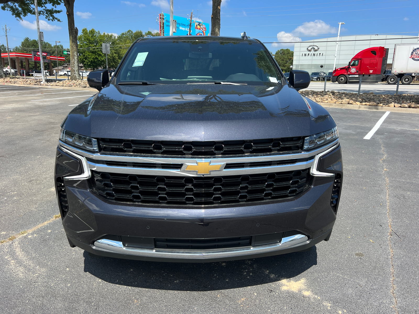 2024 Chevrolet Tahoe LS 2