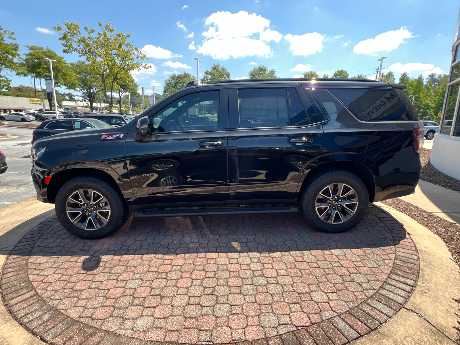 2024 Chevrolet Tahoe Z71 8