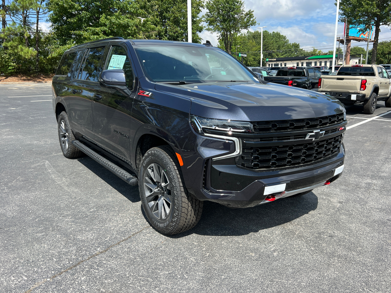 2024 Chevrolet Suburban Z71 3