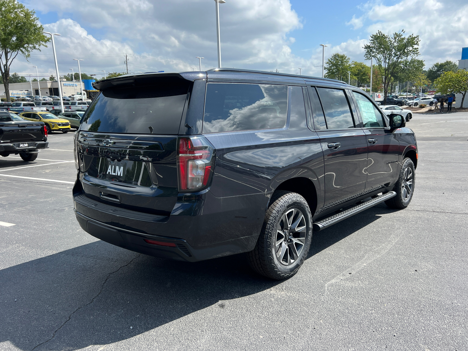 2024 Chevrolet Suburban Z71 5