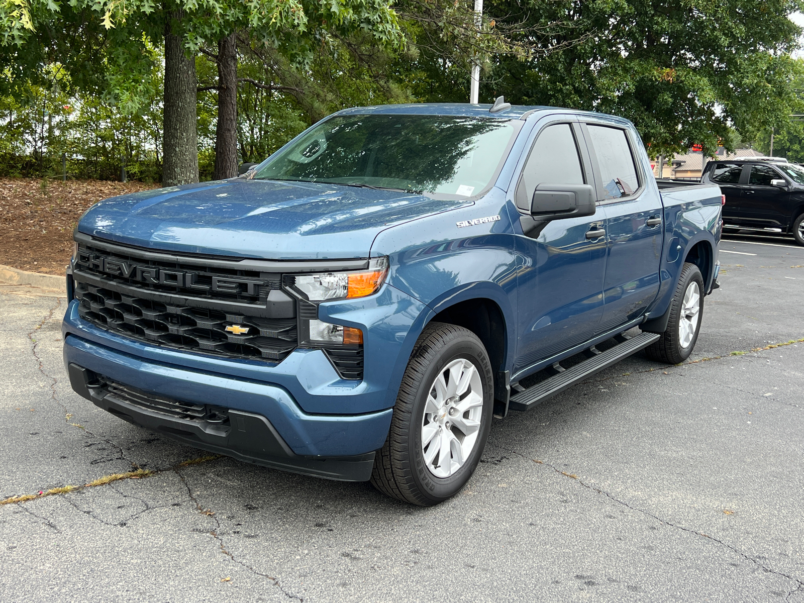 2024 Chevrolet Silverado 1500 Custom 1