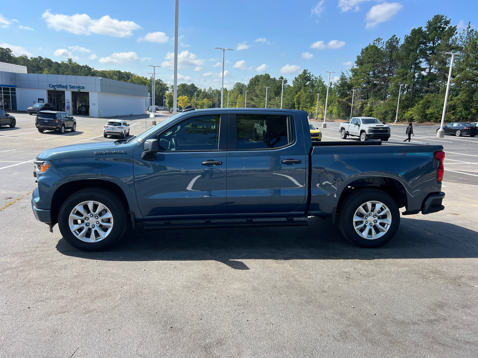 2024 Chevrolet Silverado 1500 Custom 8