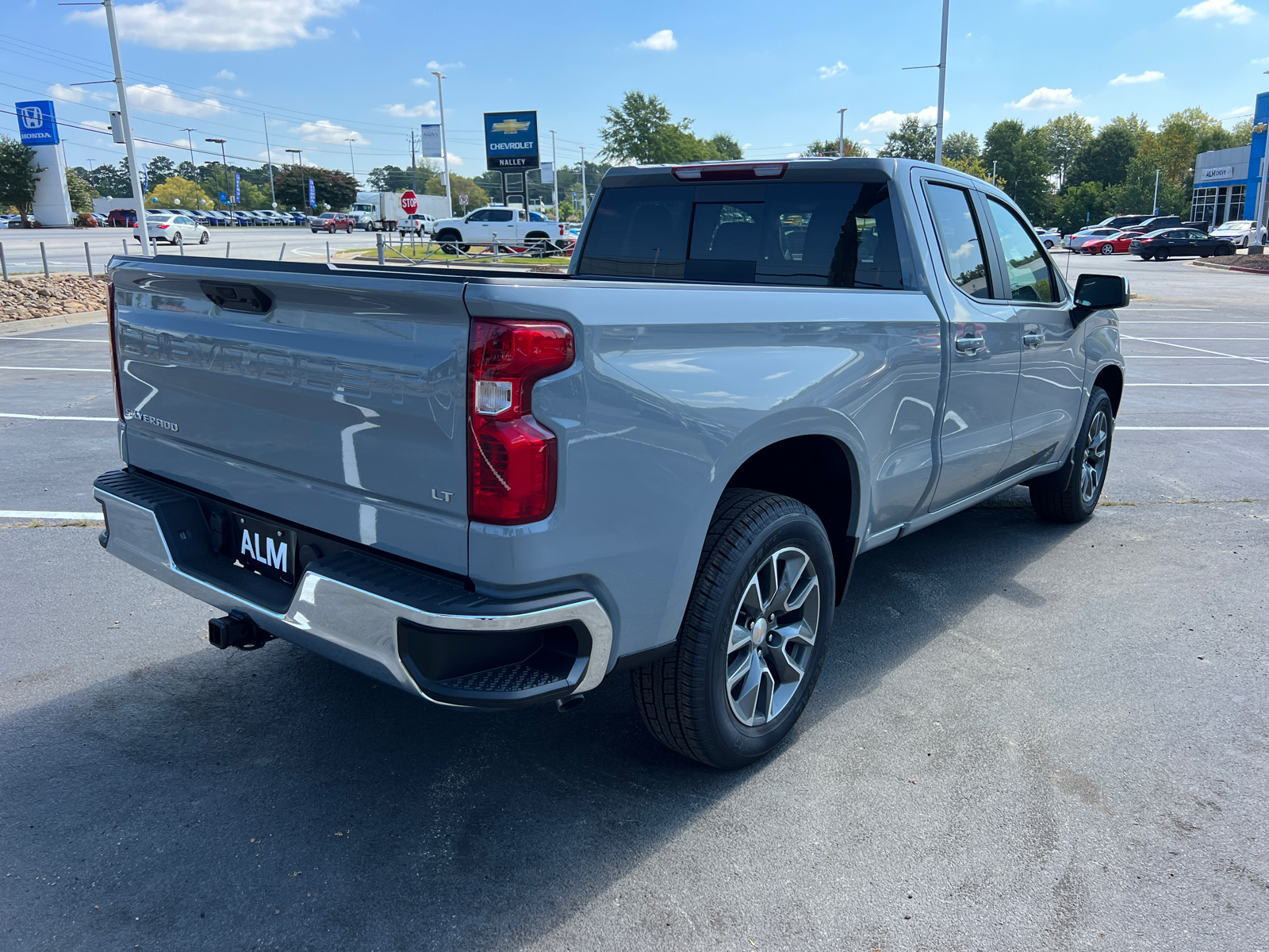 2024 Chevrolet Silverado 1500 LT 5