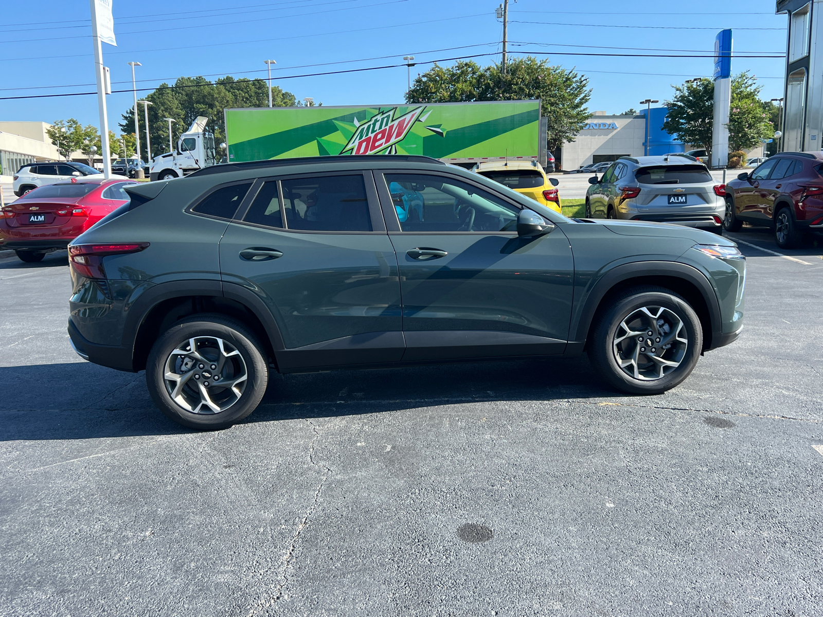 2025 Chevrolet Trax LT 4