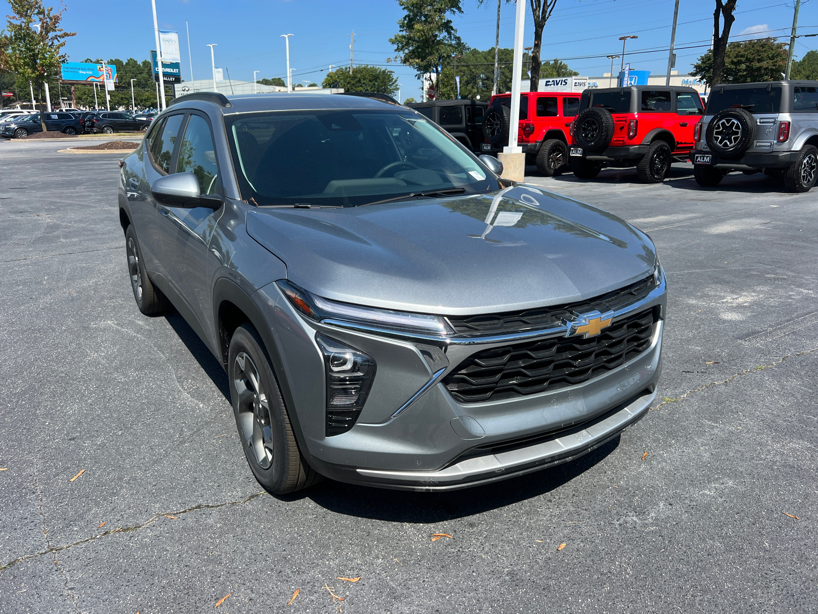 2025 Chevrolet Trax LT 3