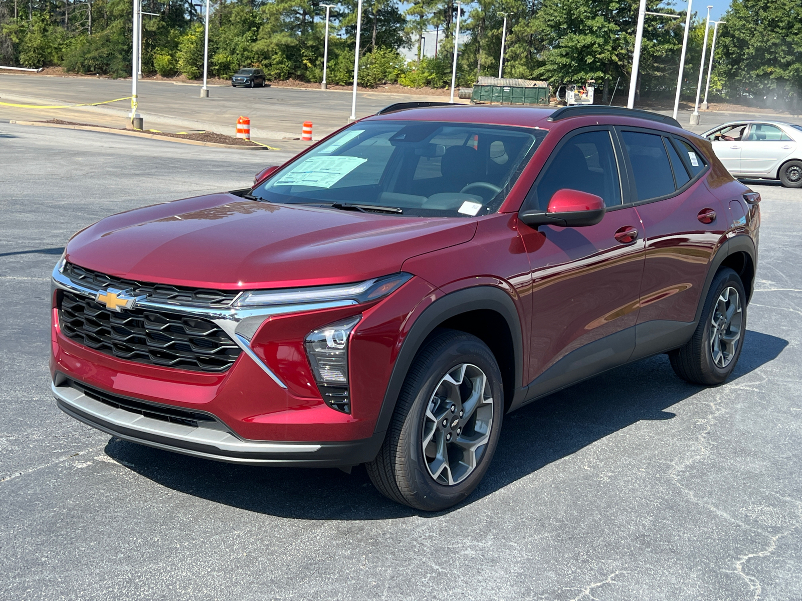 2025 Chevrolet Trax LT 1