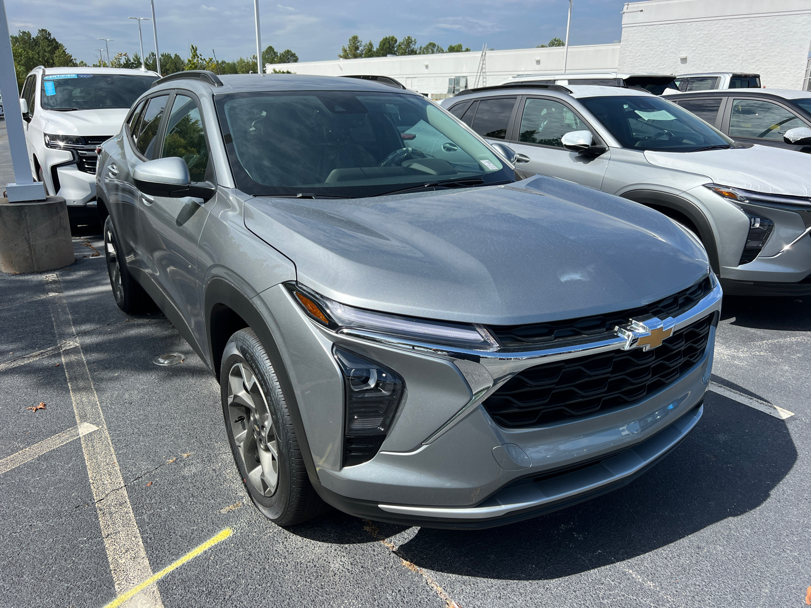 2025 Chevrolet Trax LT 3