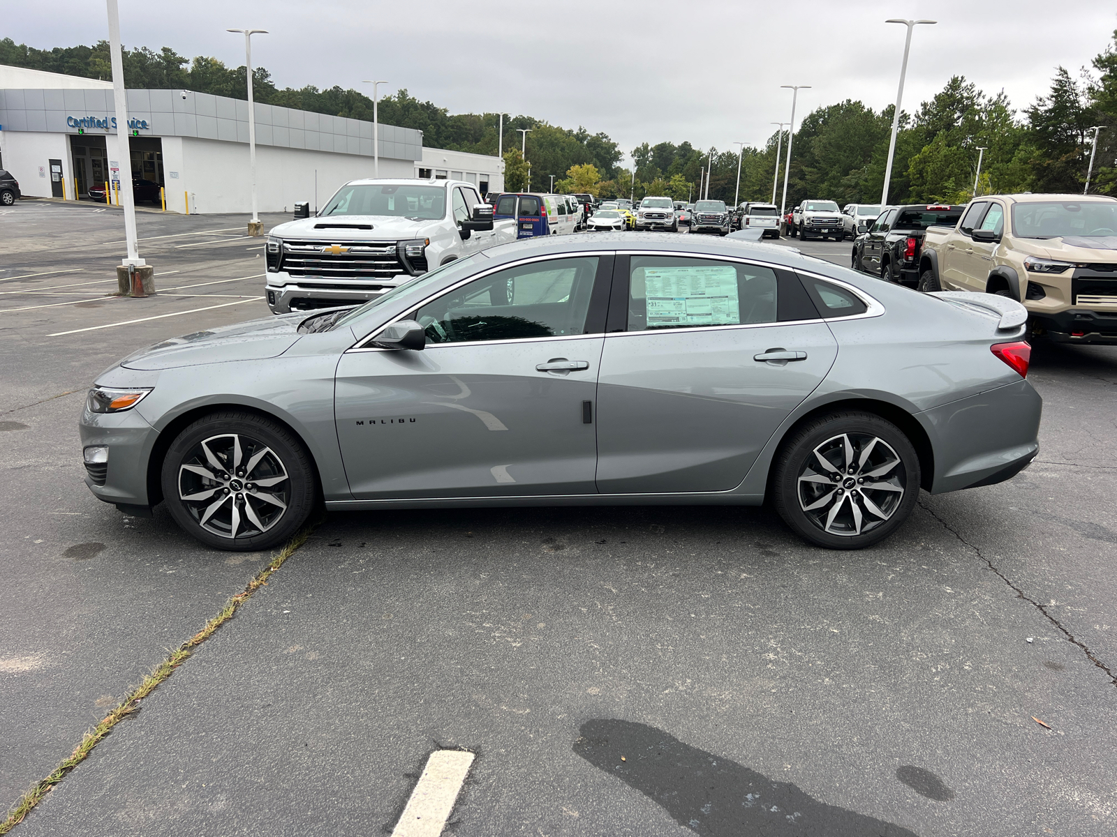 2025 Chevrolet Malibu RS 8