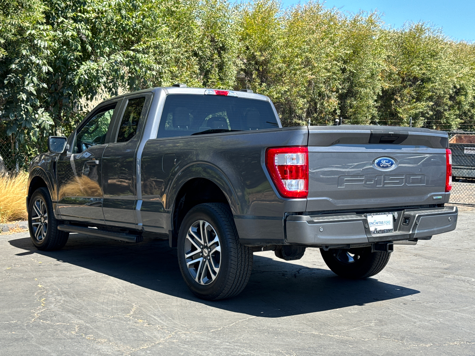 2023 Ford F-150 XL 10