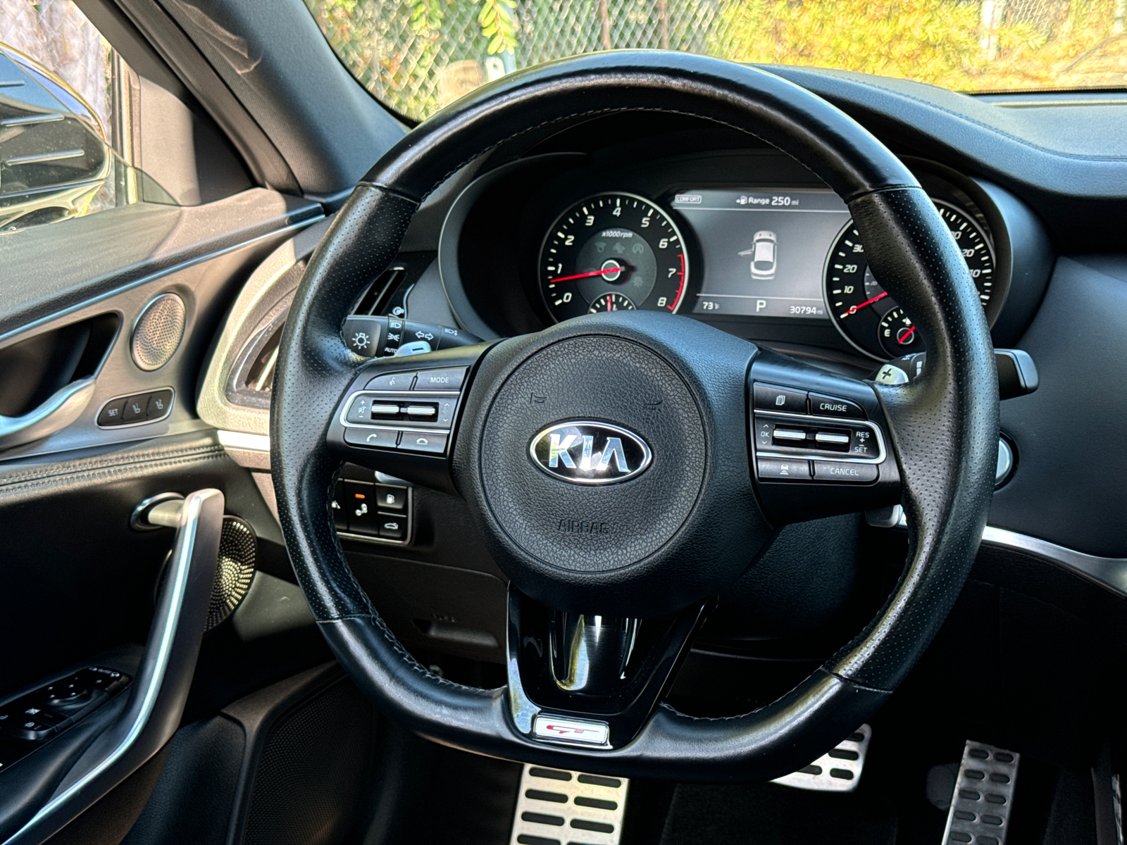 2018 Kia Stinger GT2 24