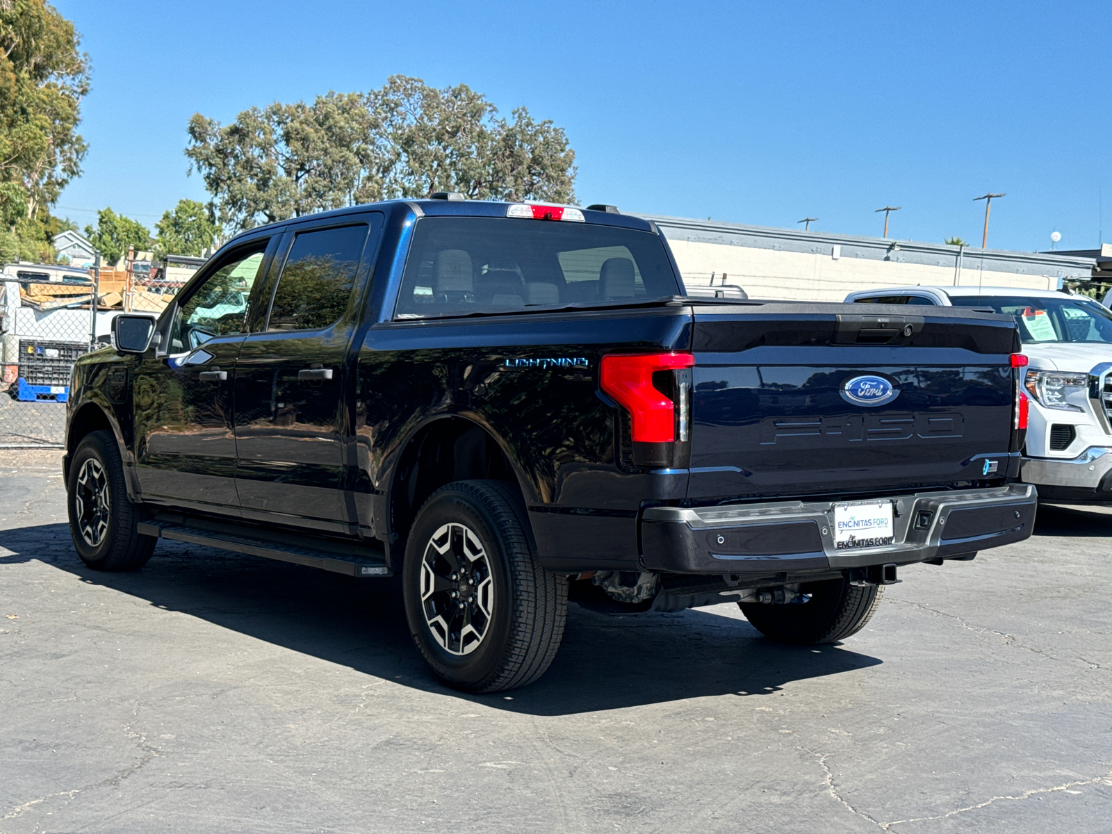 2023 Ford F-150 Lightning XLT 9