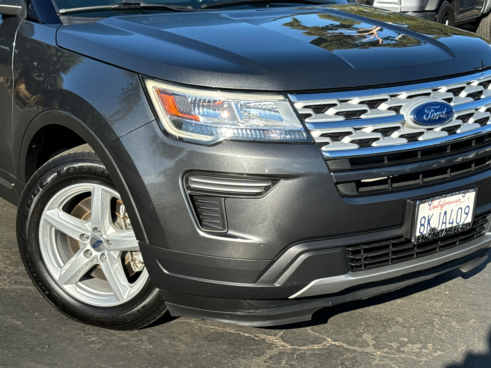 2019 Ford Explorer XLT 3