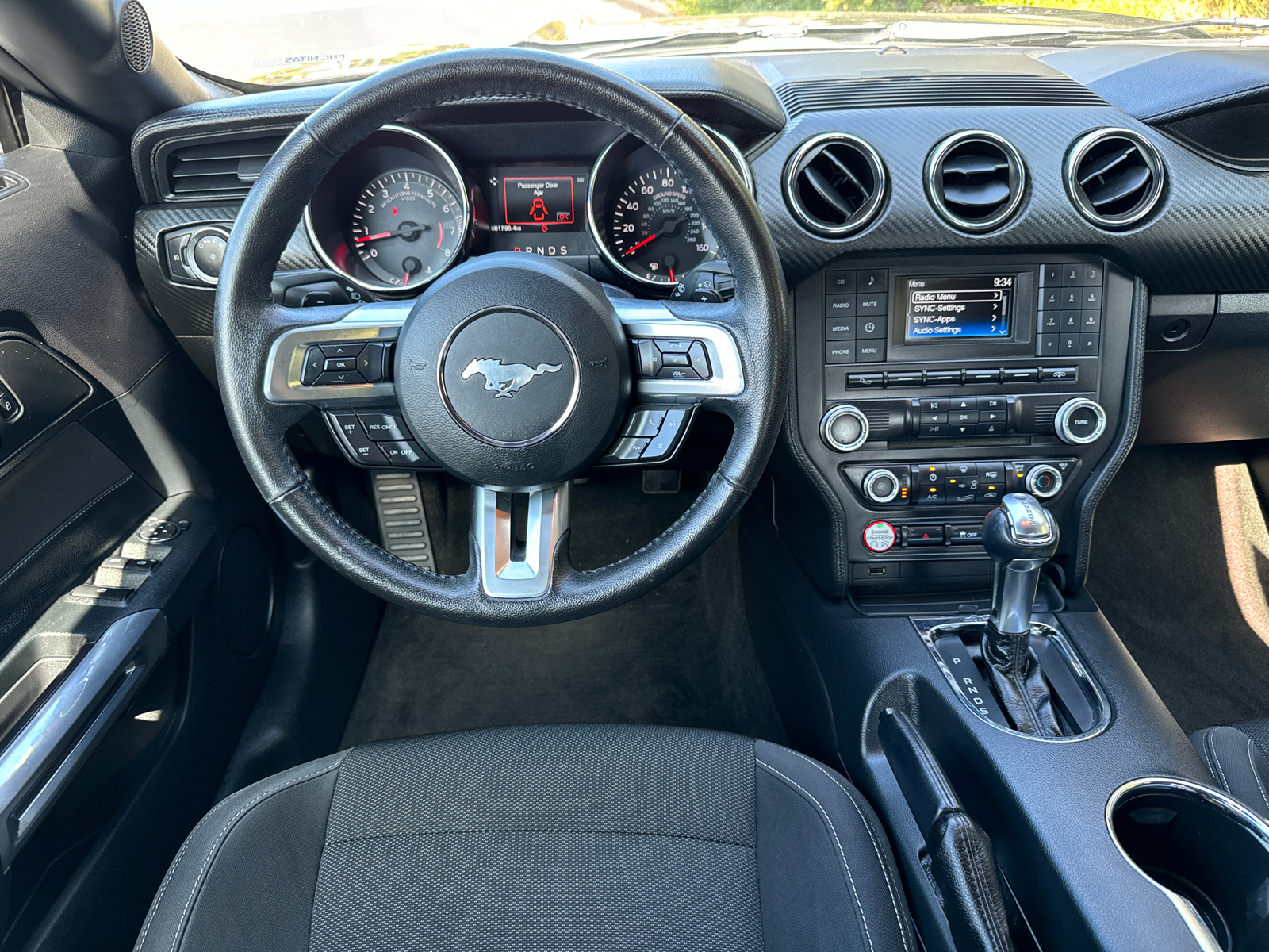 2015 Ford Mustang V6 19