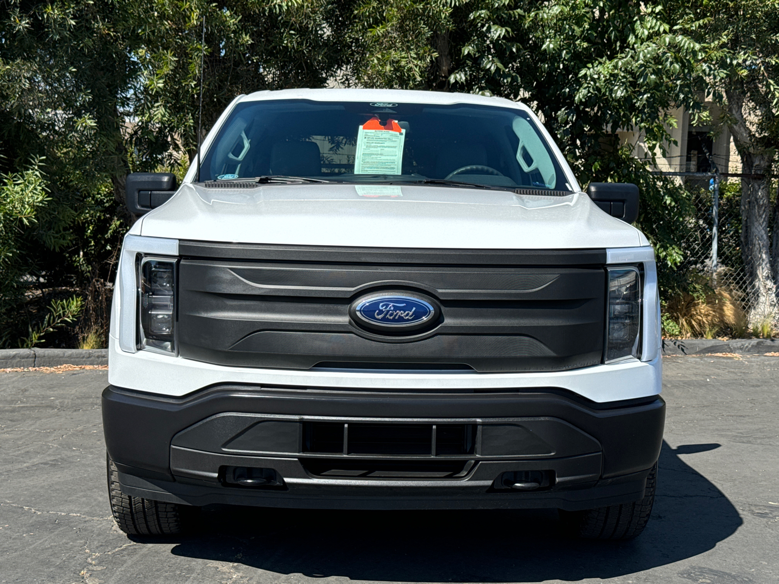 2022 Ford F-150 Lightning Pro 6