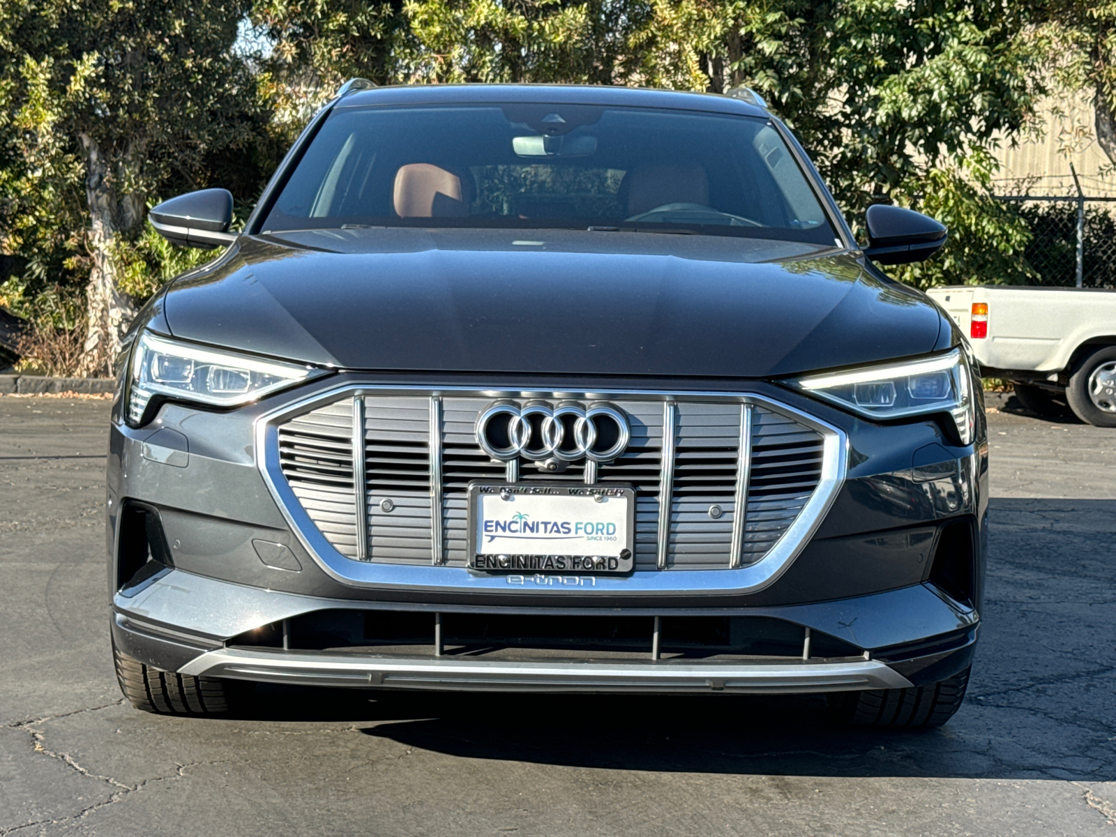 2019 Audi e-tron Prestige 5