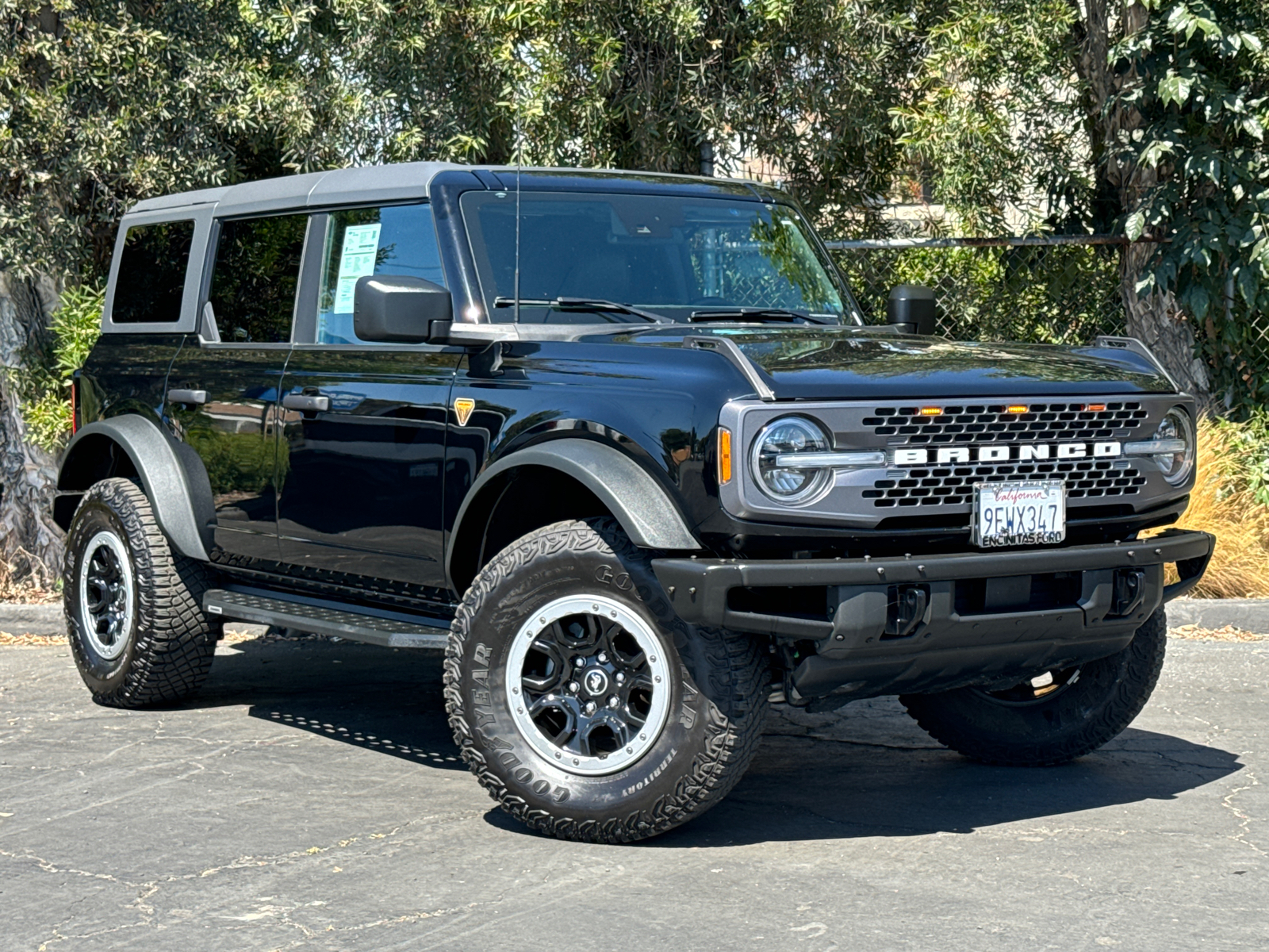 2022 Ford Bronco Badlands 2