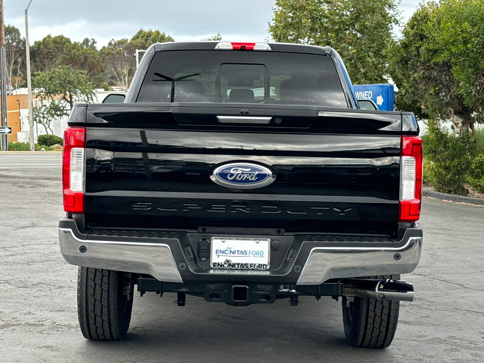 2017 Ford Super Duty F-250 SRW Lariat 12