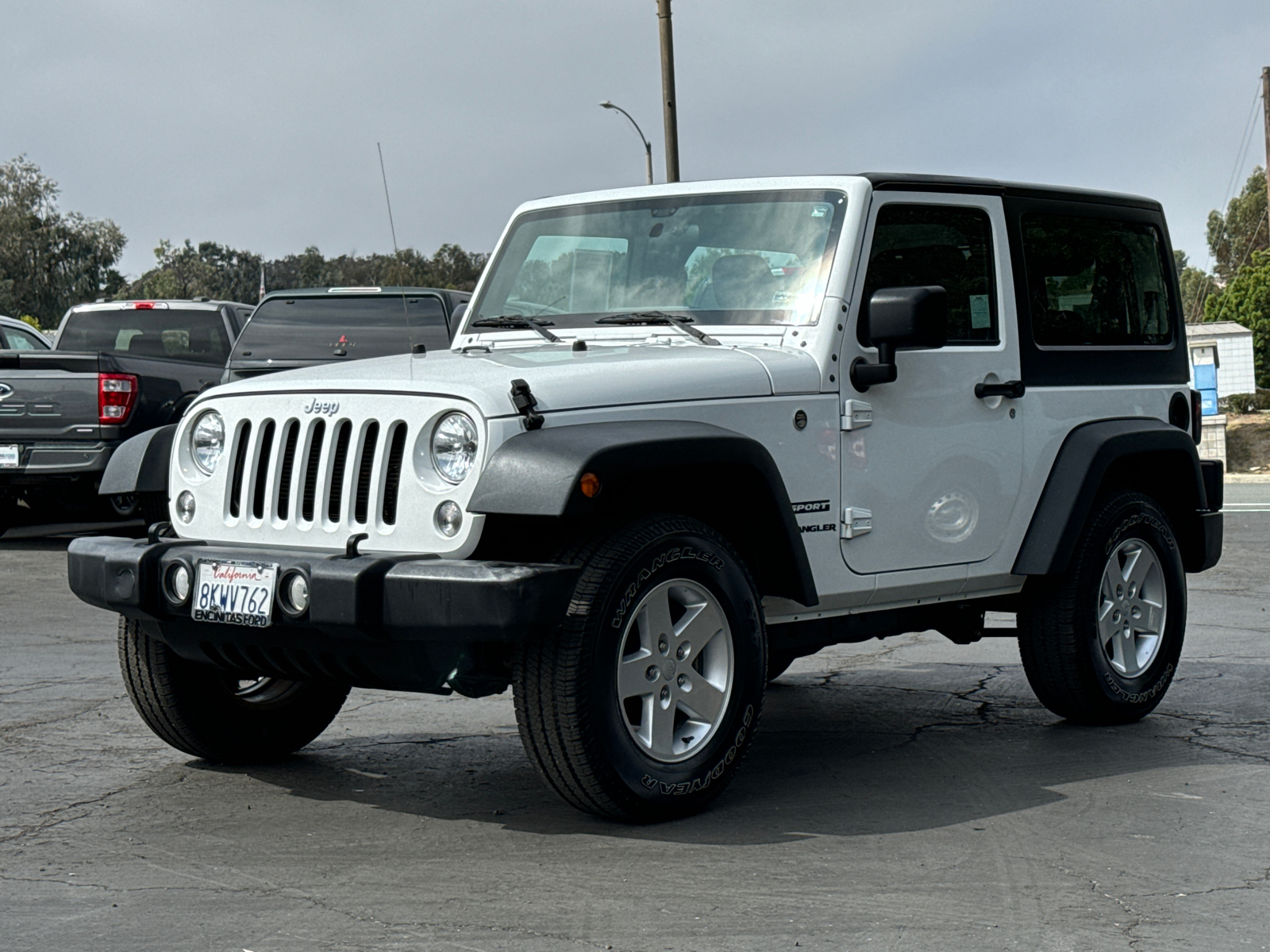 2017 Jeep Wrangler Sport 4