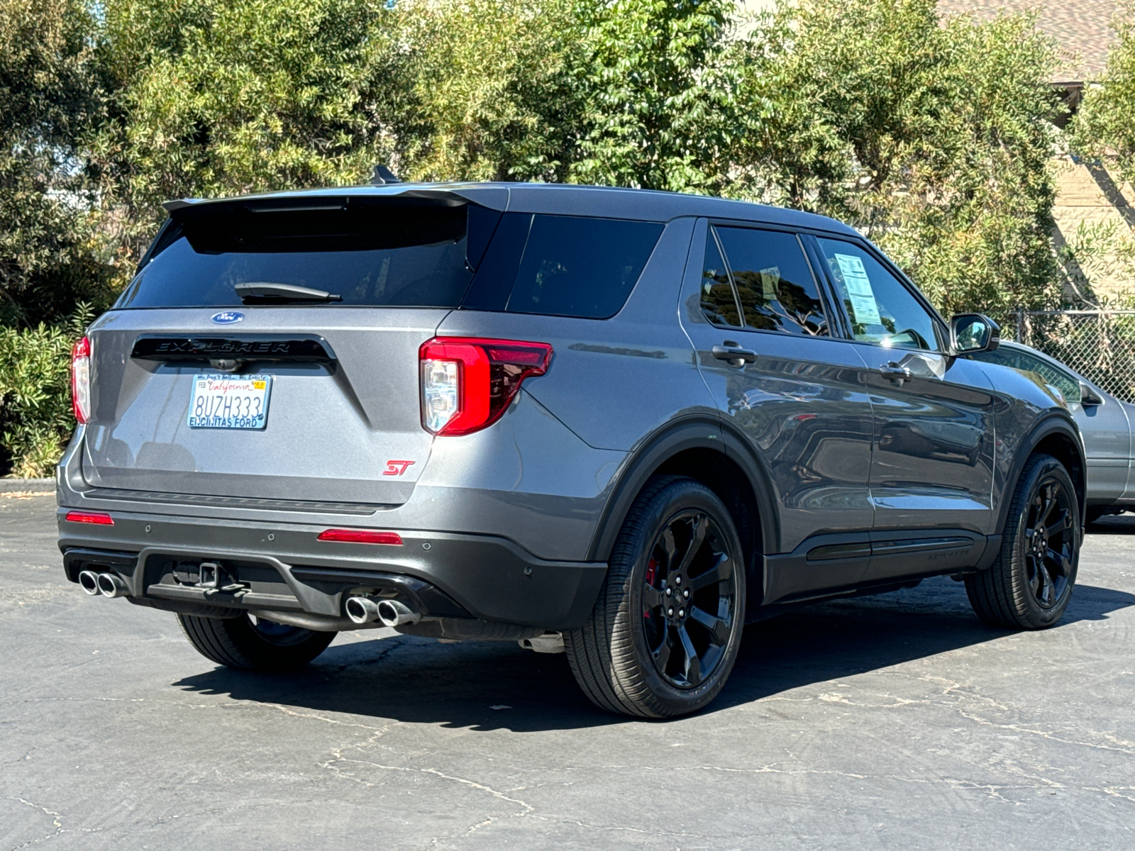 2021 Ford Explorer ST 13