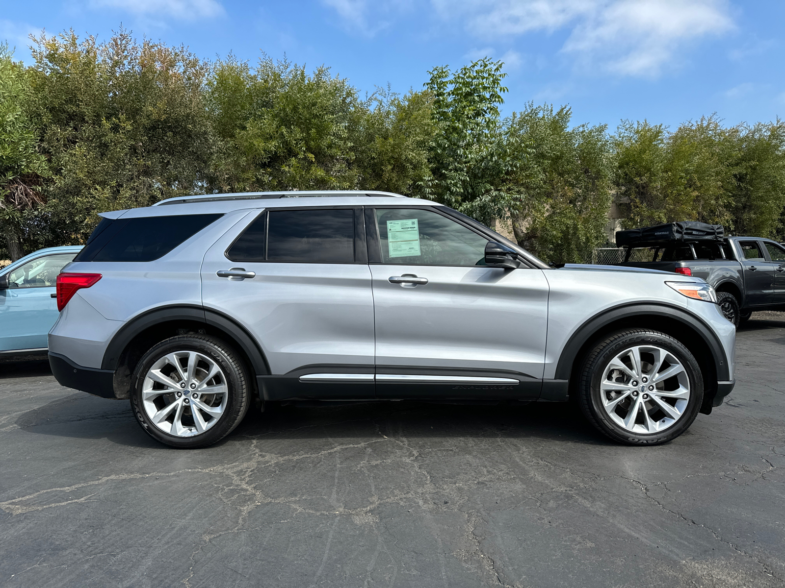 2021 Ford Explorer Platinum 7