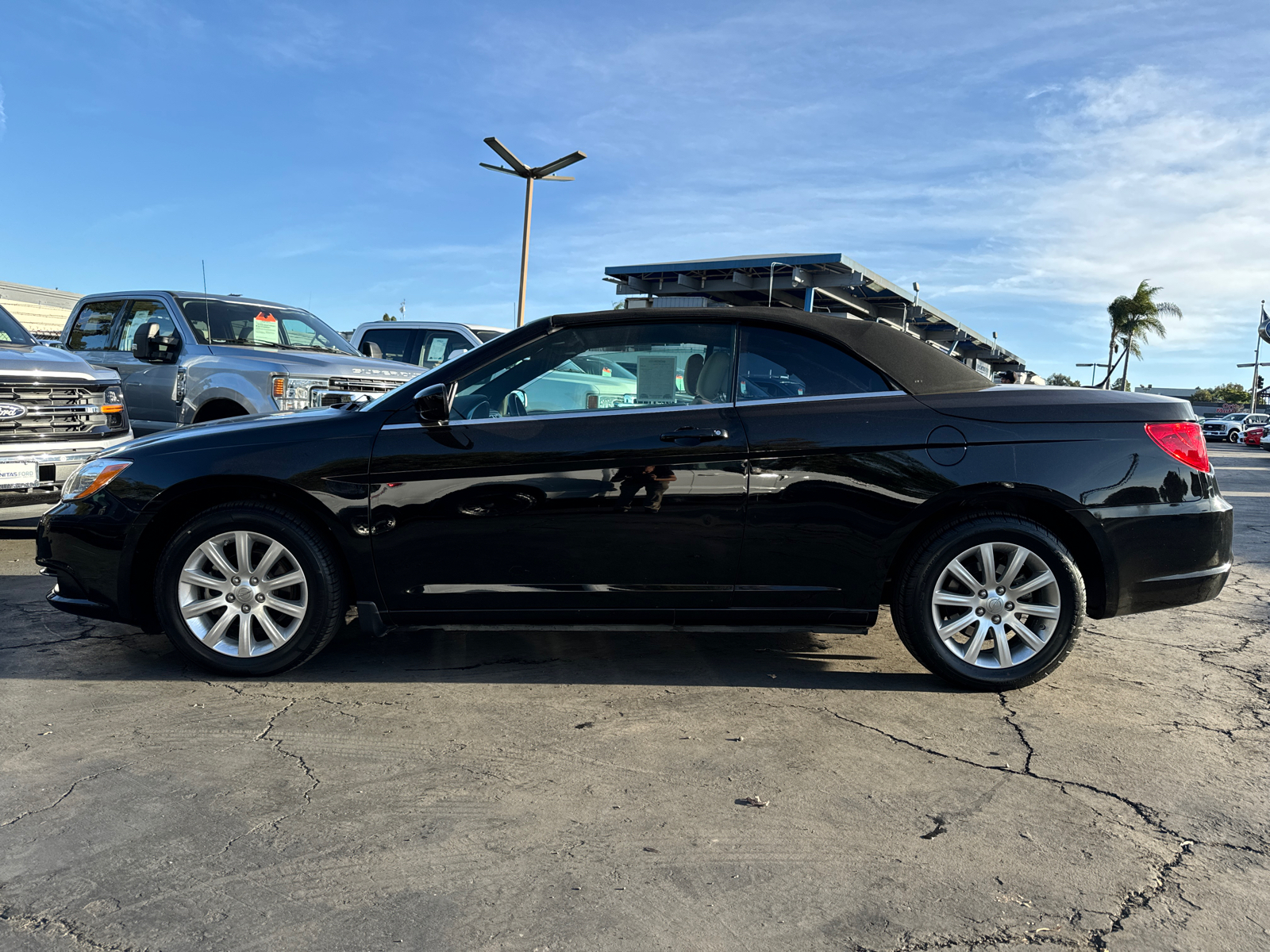 2011 Chrysler 200 Touring 11