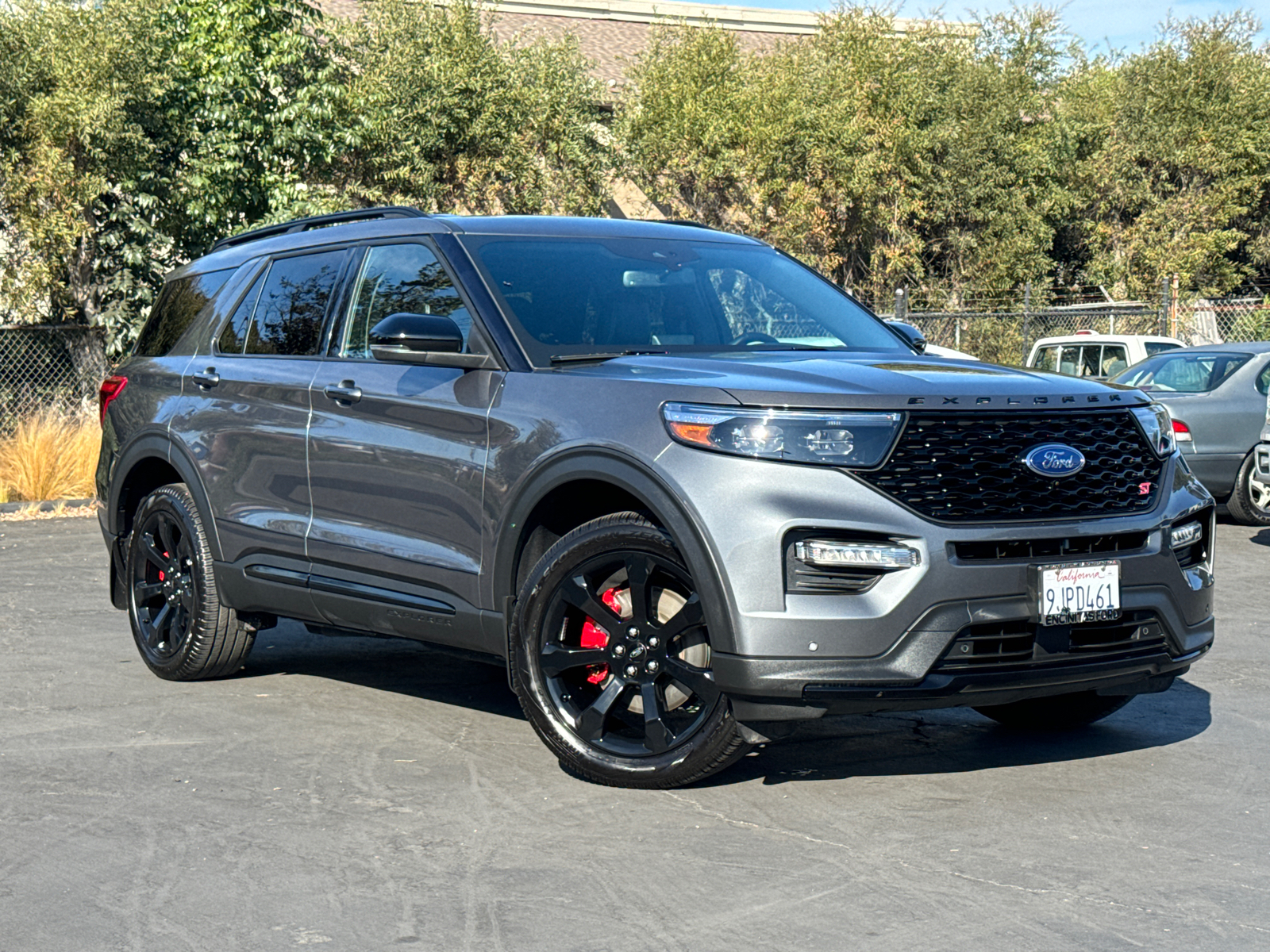 2023 Ford Explorer ST 2