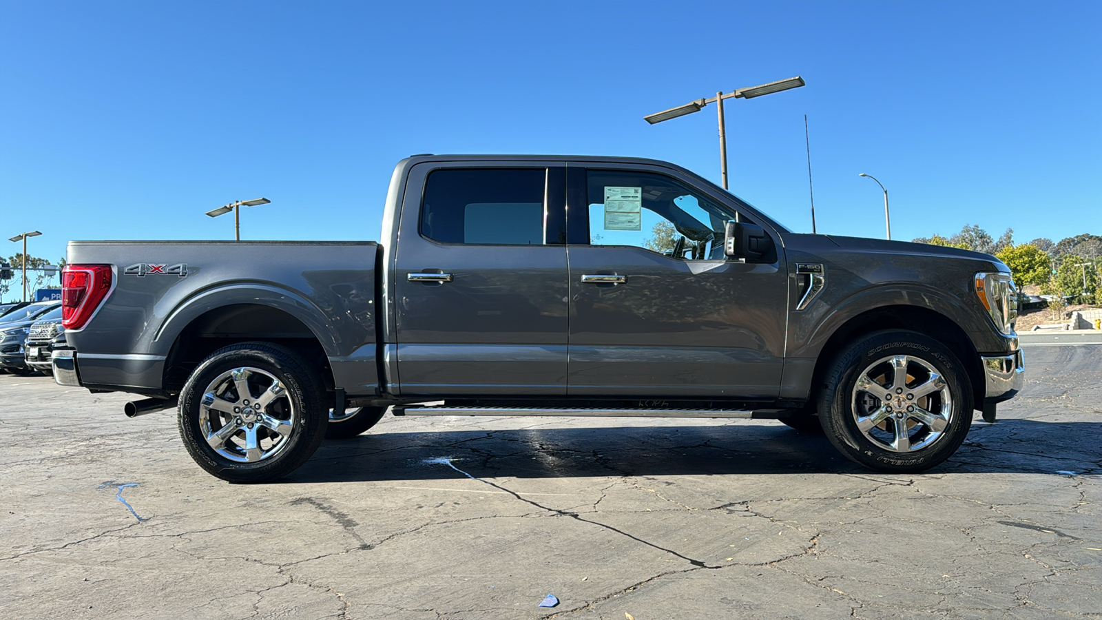 2021 Ford F-150 XLT 13