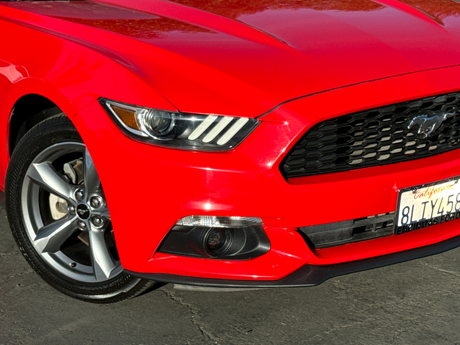 2016 Ford Mustang V6 3