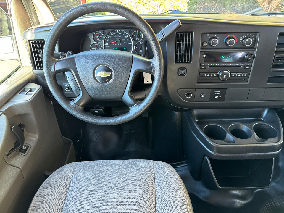 2014 Chevrolet Express Passenger LS 20