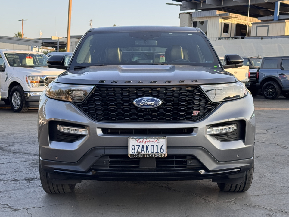 2021 Ford Explorer ST 4