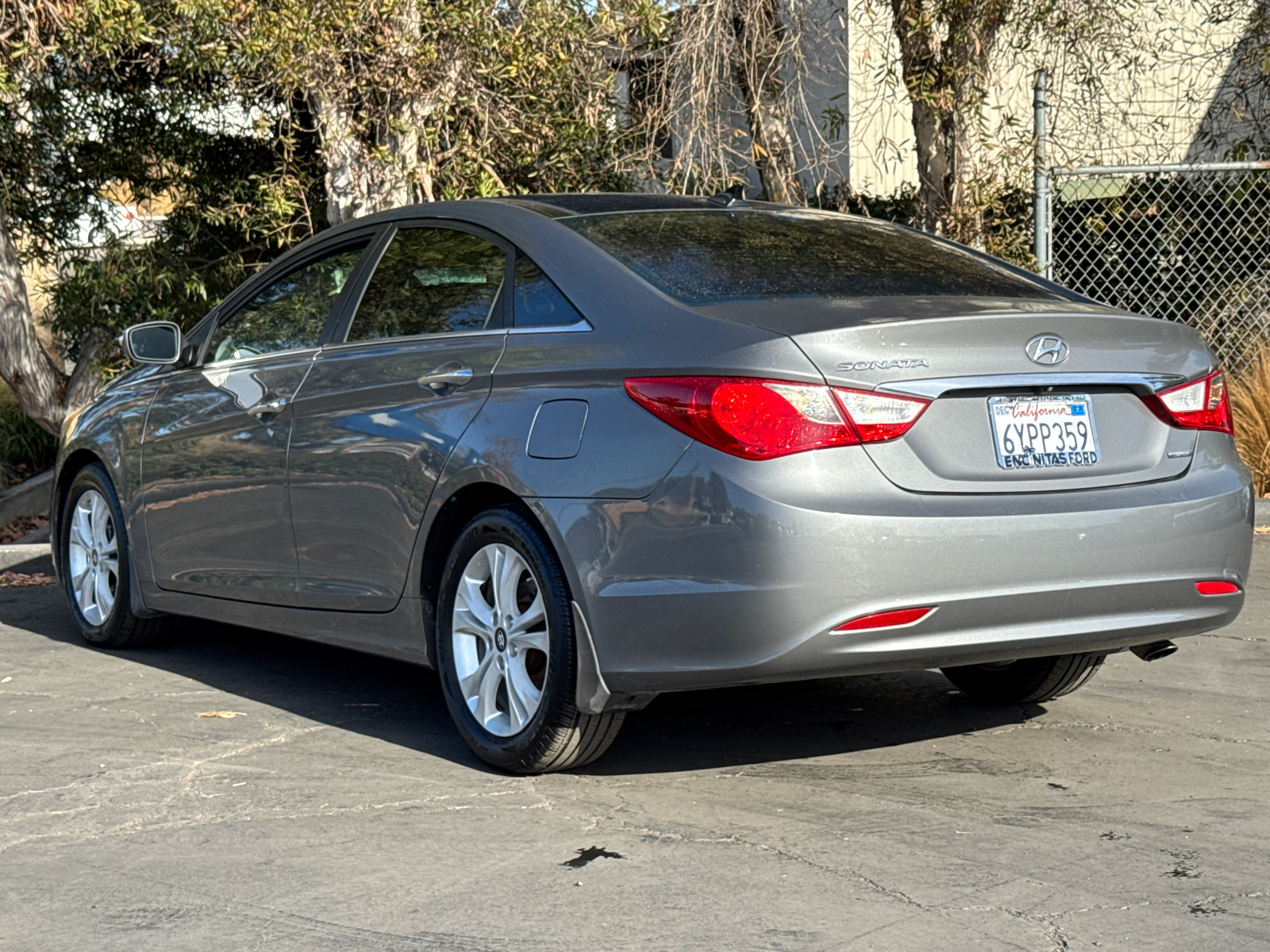 2013 Hyundai Sonata Limited PZEV 12