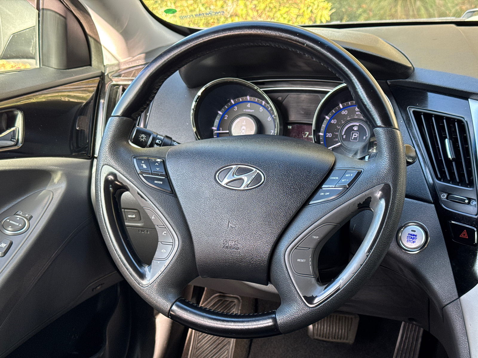 2013 Hyundai Sonata Limited PZEV 23