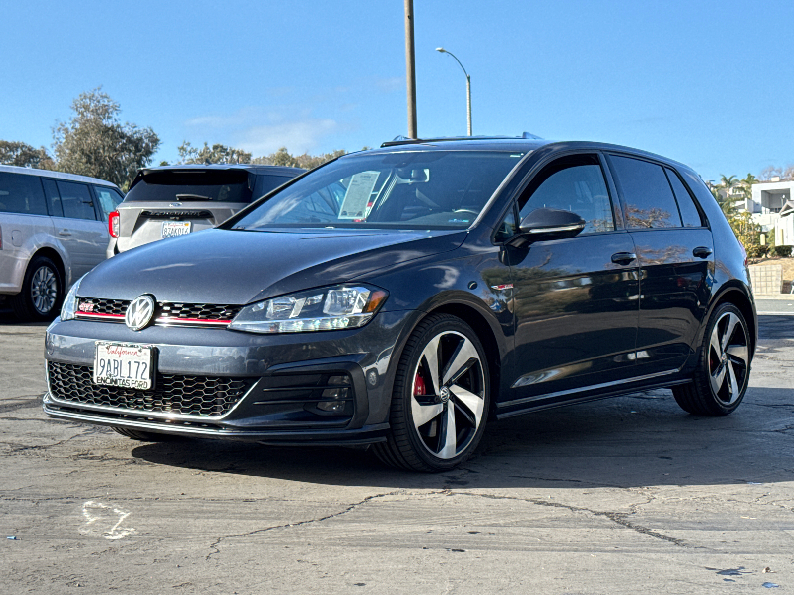 2020 Volkswagen Golf GTI 2.0T SE 4