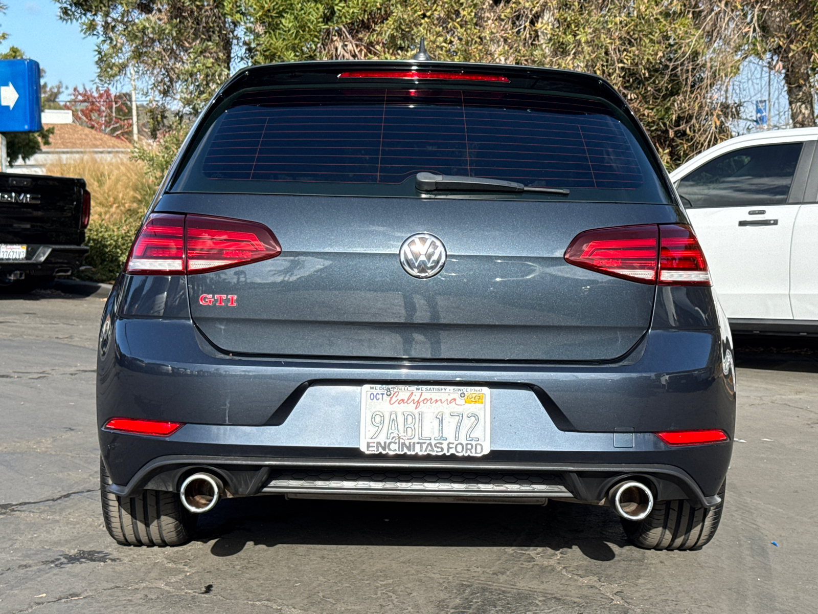 2020 Volkswagen Golf GTI 2.0T SE 12