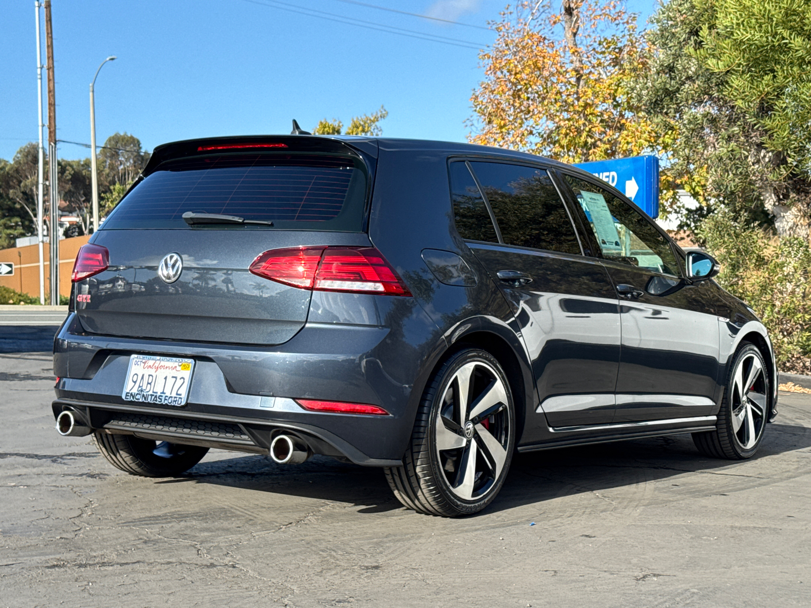 2020 Volkswagen Golf GTI 2.0T SE 13