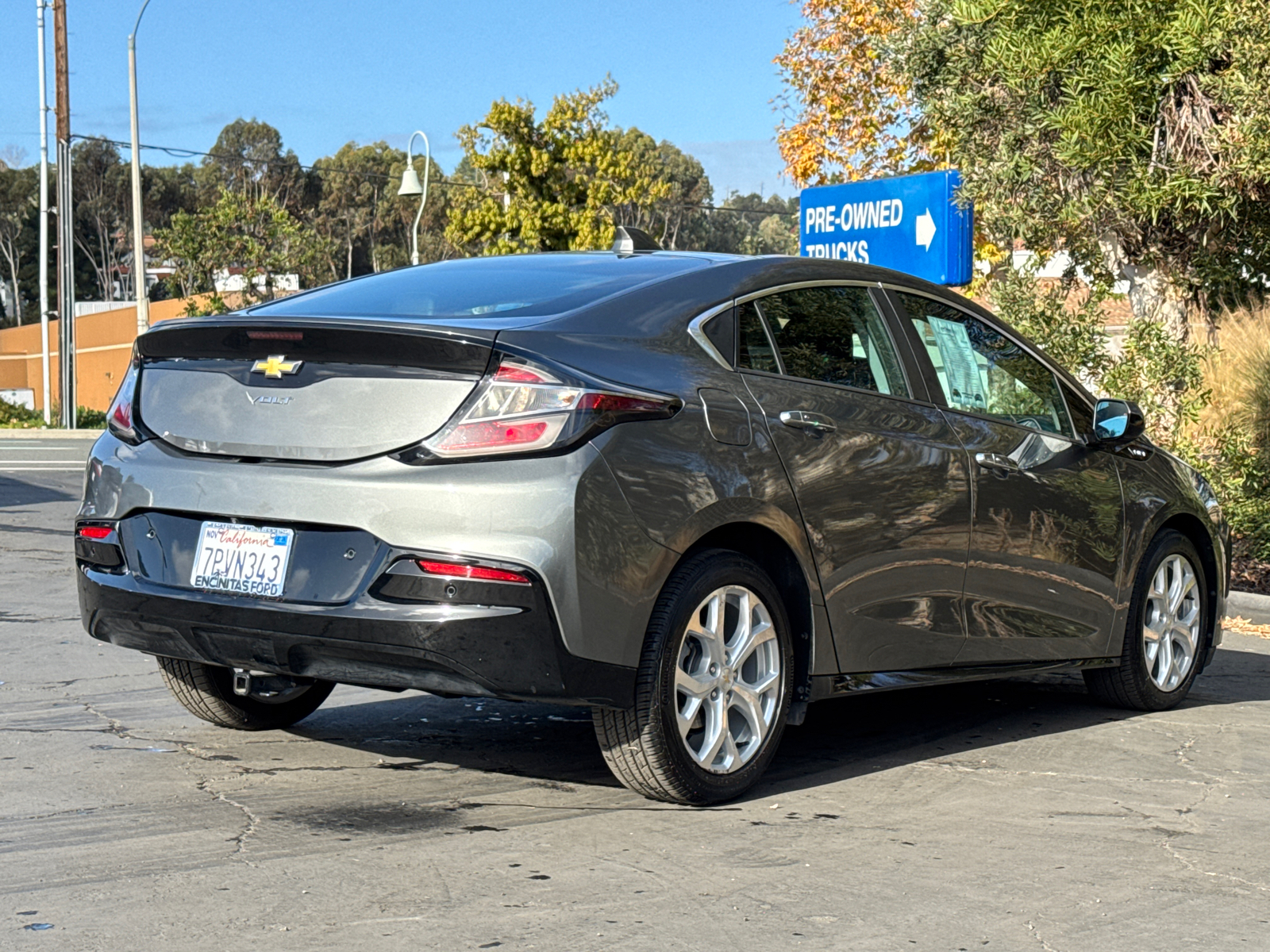 2016 Chevrolet Volt Premier 14